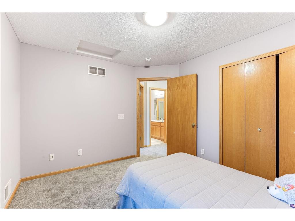 17810 70th Place N Maple Grove MN 55311 7056498 image15