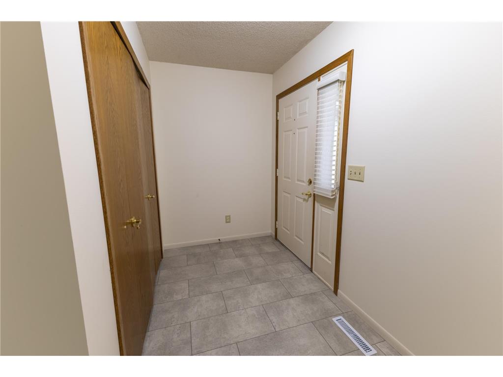 1782 Cobblestone Court Red Wing MN 55066 7022950 image11
