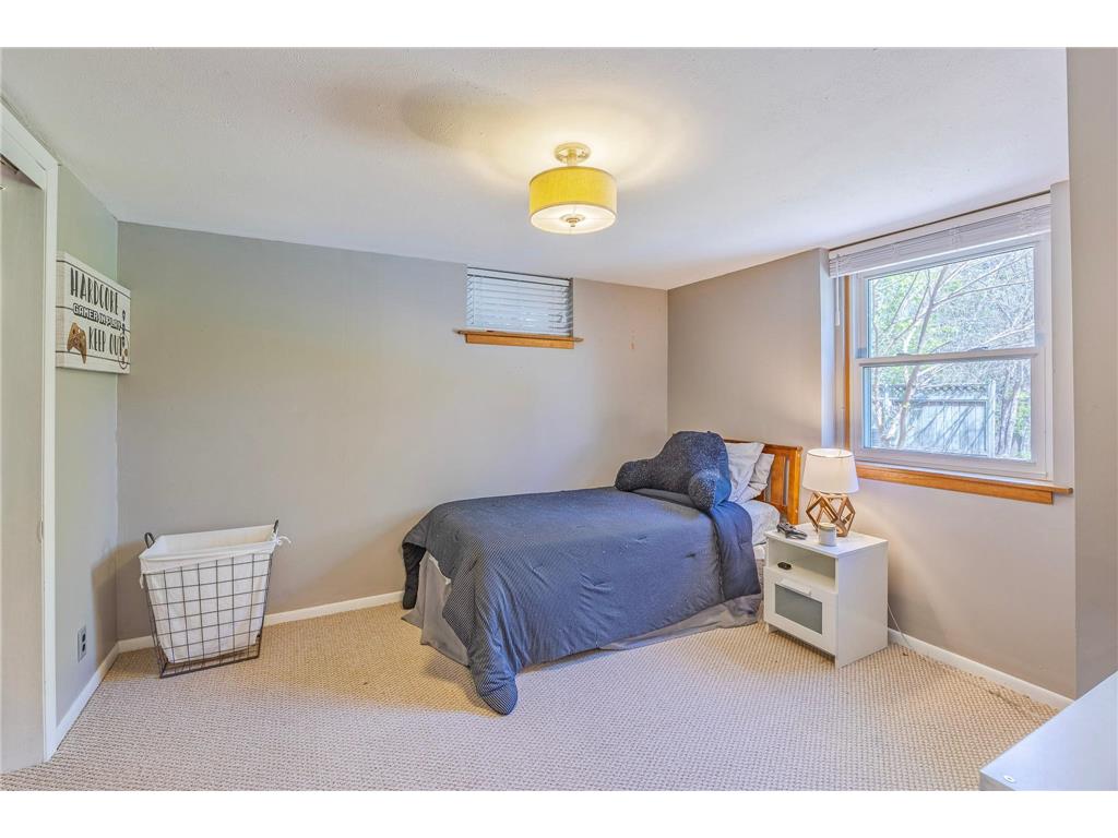 1782 Onacrest Curve Maplewood MN 55117 7071605 image26