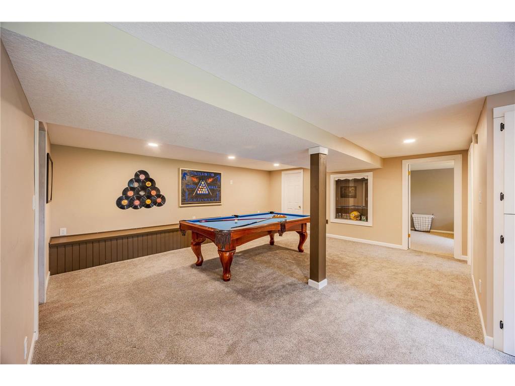 1782 Onacrest Curve Maplewood MN 55117 7071605 image32