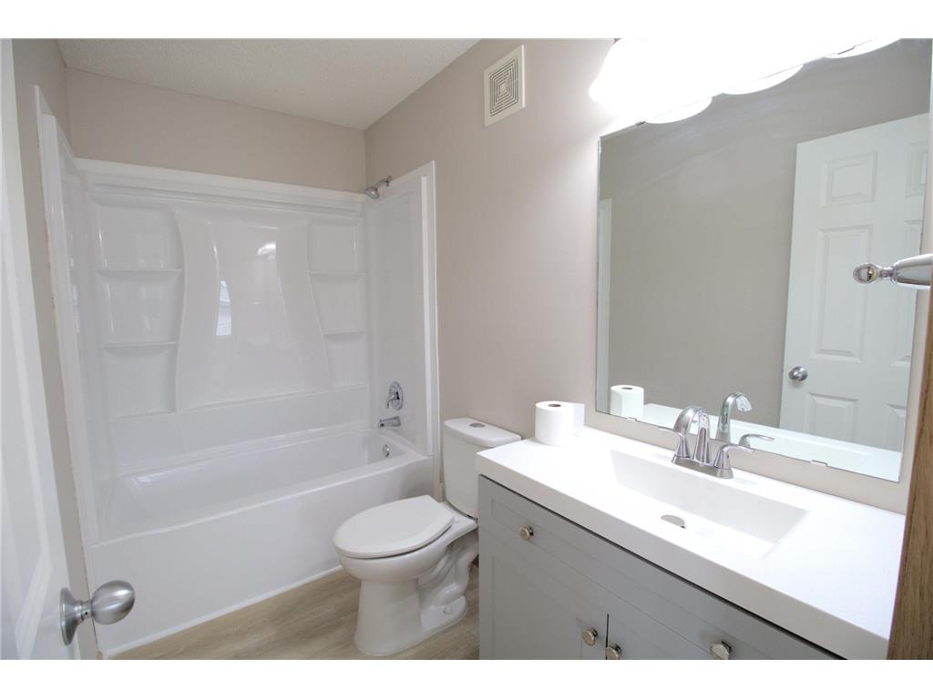 1782 Switchgrass Circle Shakopee MN 55379 6811278 image28