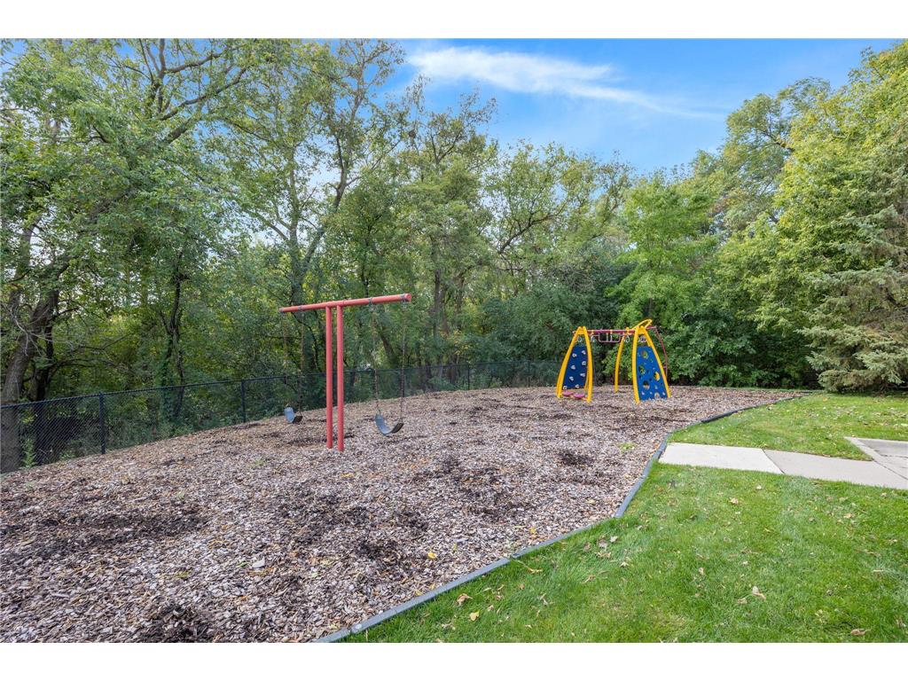 17820 Valley Cove Court Deephaven MN 55391 6807990 image18