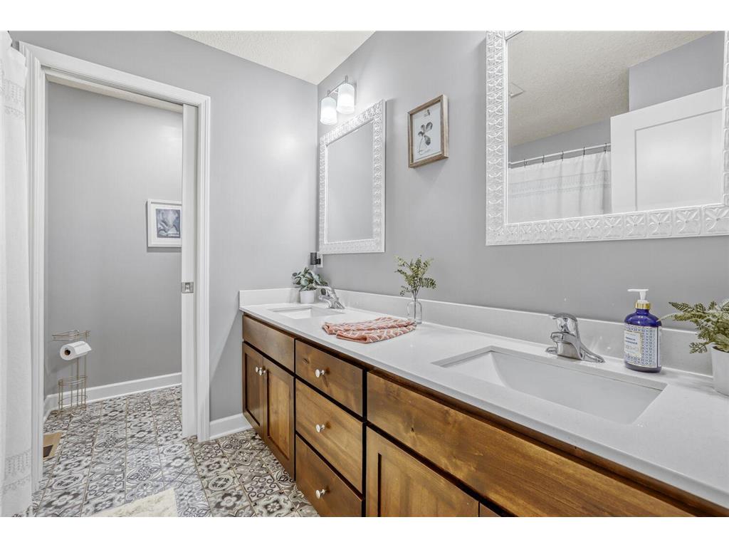 17821 Essex Lane Lakeville MN 55044 7028507 image21