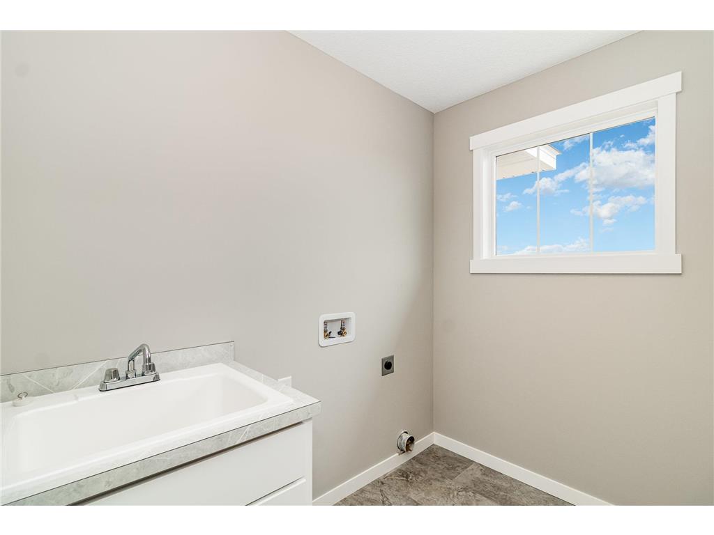 17821 Urbank Street NE Ham Lake MN 55304 6808733 image16