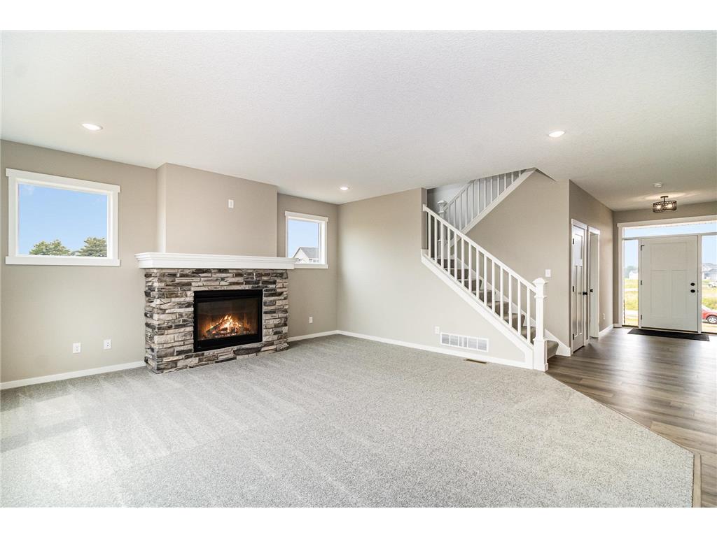 17821 Urbank Street NE Ham Lake MN 55304 6808733 image4