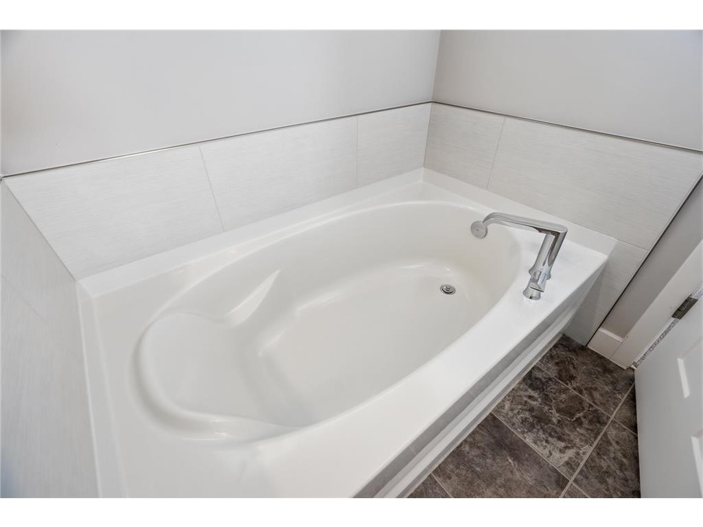 17834 Evershed Way Lakeville MN 55044 7086739 image63