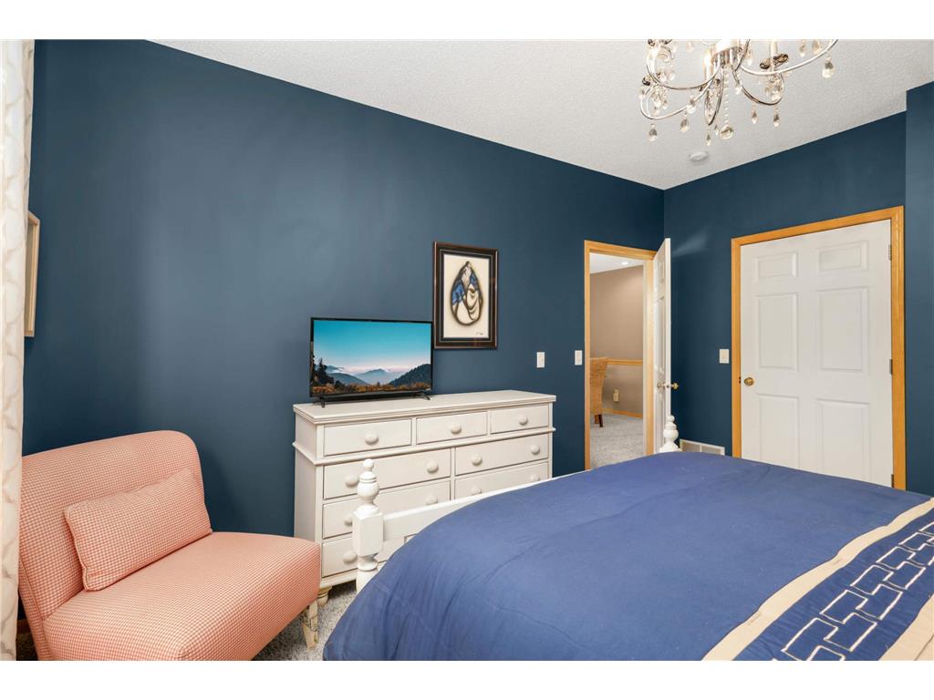 17837 38th Avenue N Plymouth MN 55446 6801636 image16