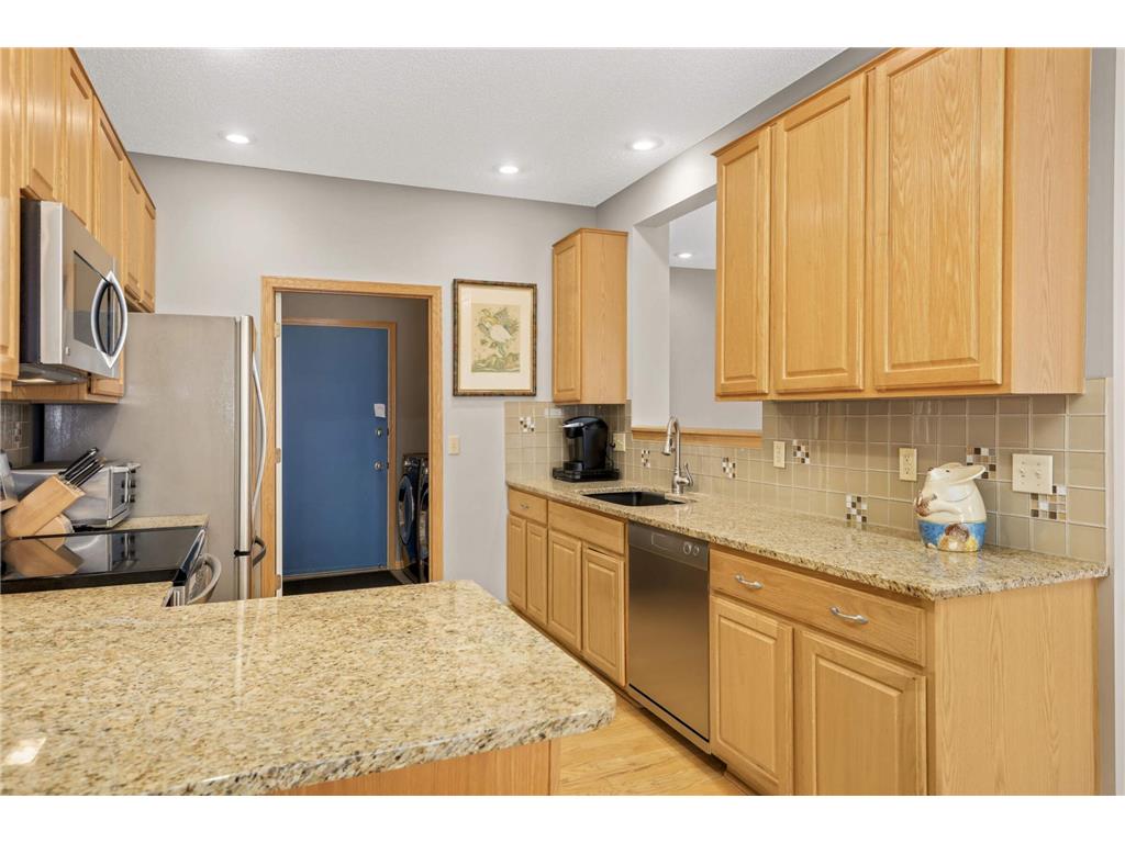 17837 38th Avenue N Plymouth MN 55446 6801636 image8