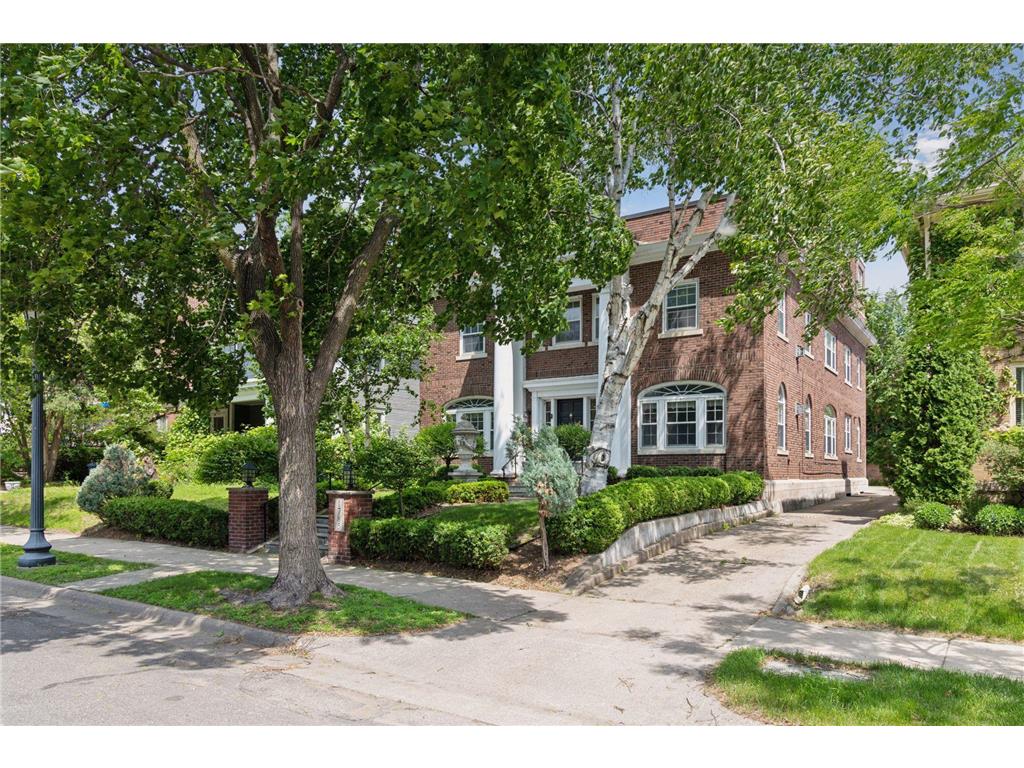 1785 Dupont Avenue S Minneapolis MN 55403 6723089 image1