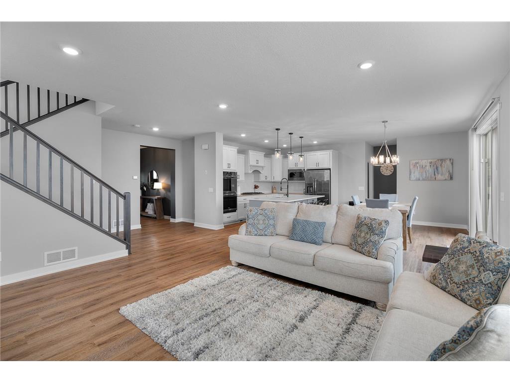 17850 Evershed Way Lakeville MN 55044 6815385 image35