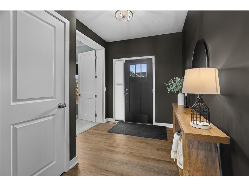 17850 Evershed Way Lakeville MN 55044 7013775 image29