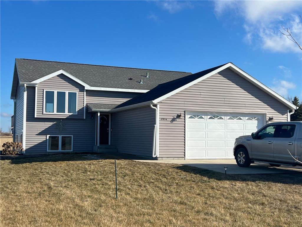 17854 457th Avenue Framnas Twp MN 56267 6548813 image1