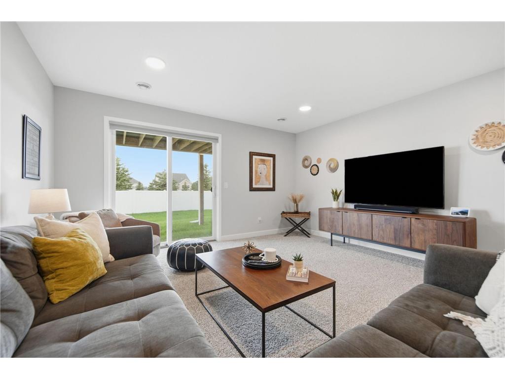 17854 Hamburg Avenue Lakeville MN 55044 7095474 image34