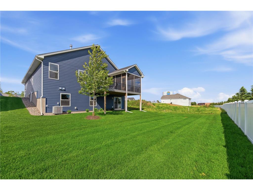 17854 Hamburg Avenue Lakeville MN 55044 7095474 image43