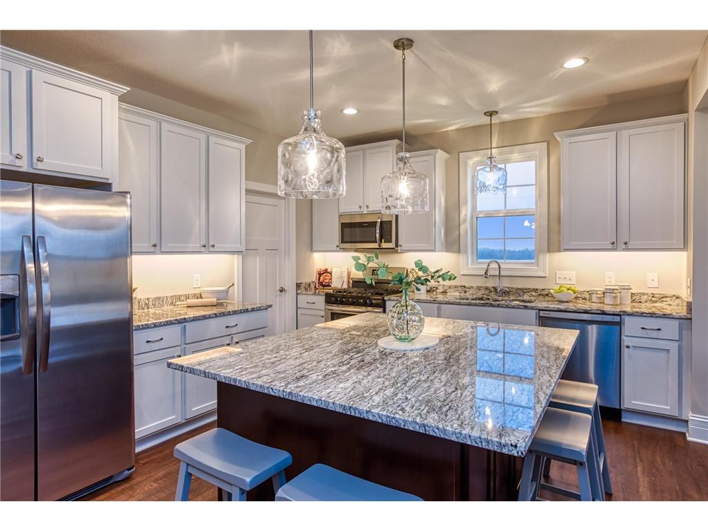 17858 Hamburg Avenue Lakeville MN 55044 6244357 image1