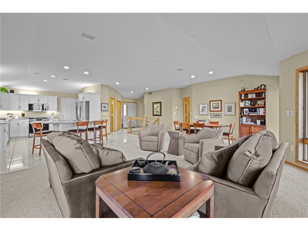 1786 Green Crest Drive Victoria MN 55386 6654916 image1