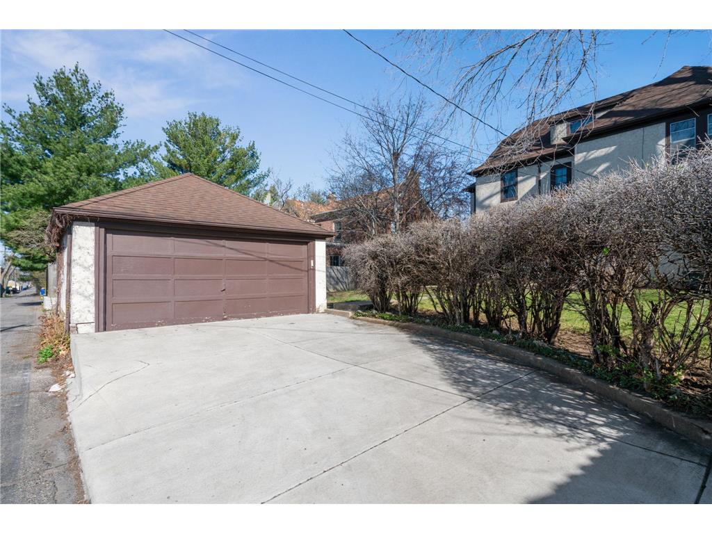 1786 Pinehurst Avenue, Saint Paul, MN, 55116 MLS 6511255 Edina Realty