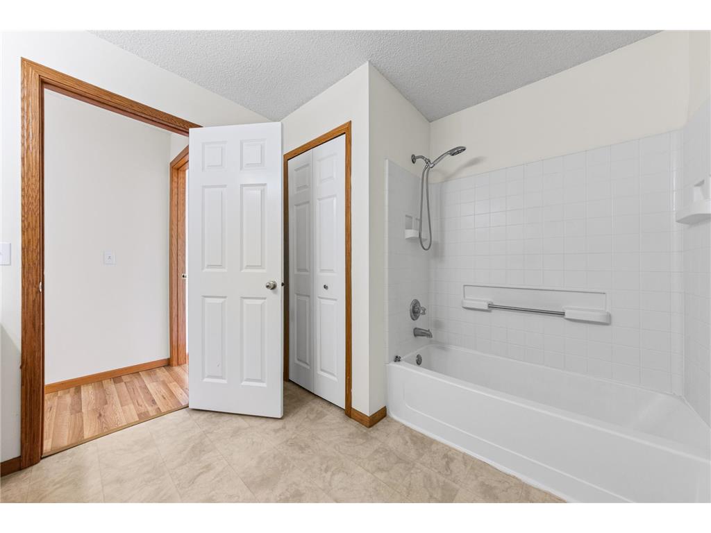 17868 96th Avenue N Maple Grove MN 55311 7057380 image31
