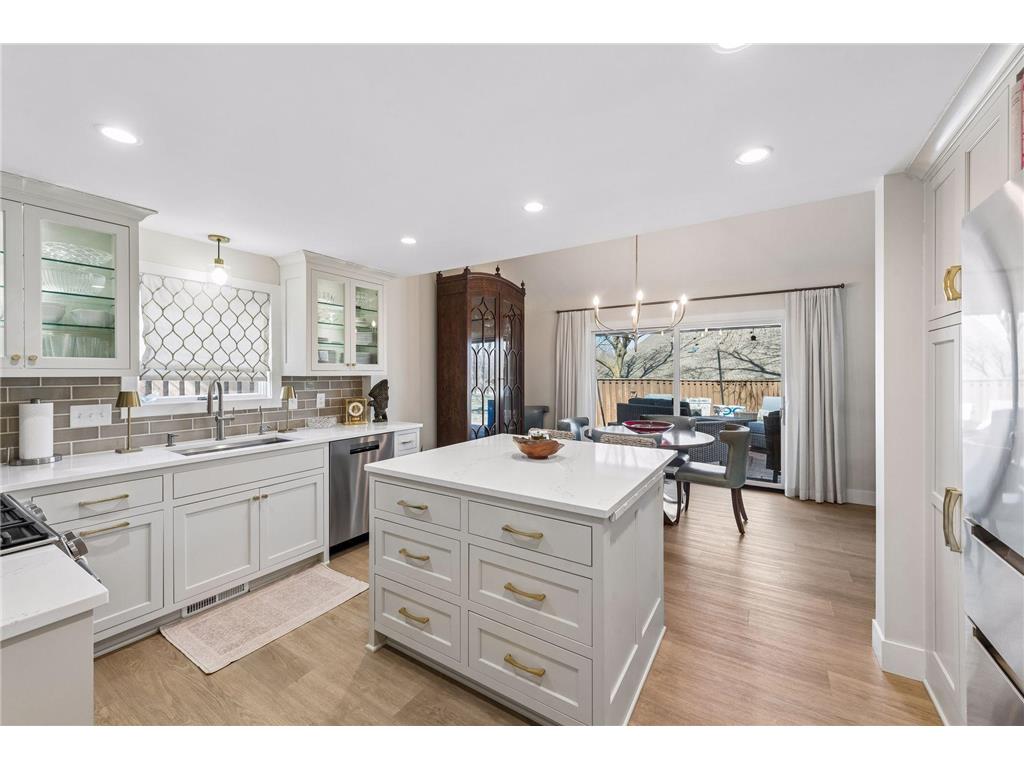 17870 Tioga Trail Minnetonka MN 55391 - Shaver 7036327 image2