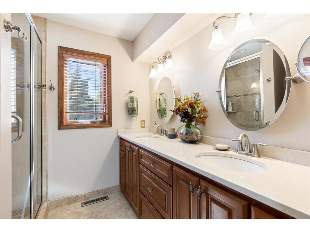 17880 Liv Lane Eden Prairie MN 55346 7074956 image18