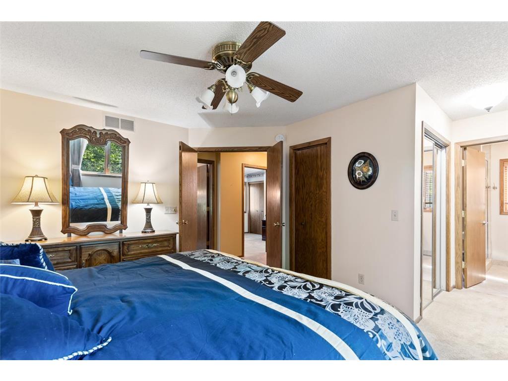 17880 Liv Lane Eden Prairie MN 55346 7074956 image19
