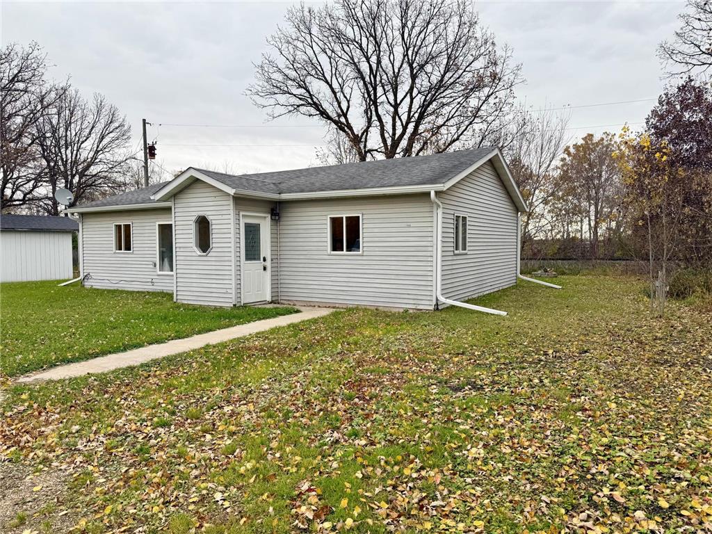 17888 NE 132nd Avenue NE North Twp MN 56701 6809716 image1