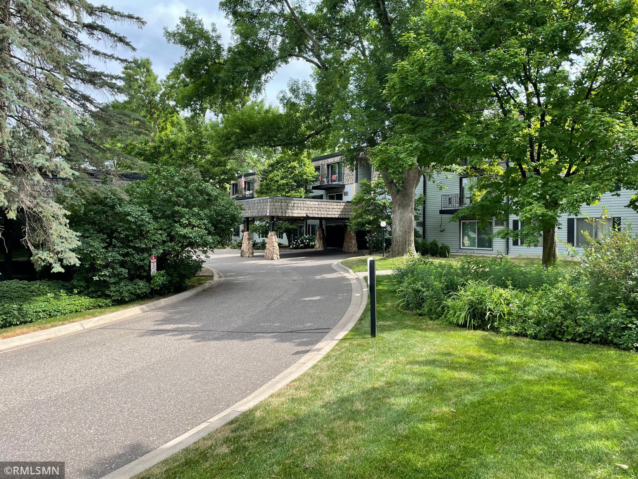 179 Little Canada Road E 134, Little Canada, MN 55117 MLS 6020558