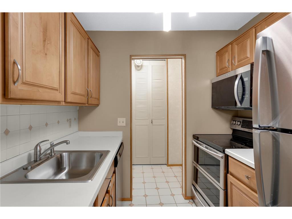 179 Little Canada Road E #327 Little Canada MN 55117 7072788 image9