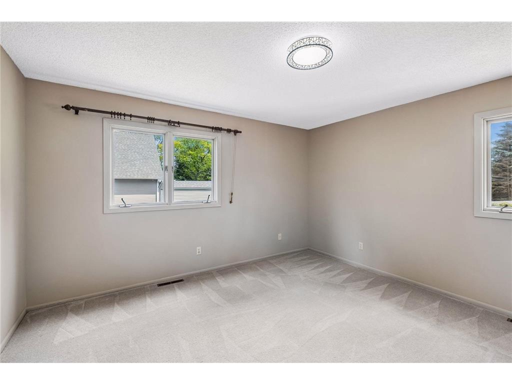 1790 Crestridge Lane Eagan MN 55122 7093581 image10