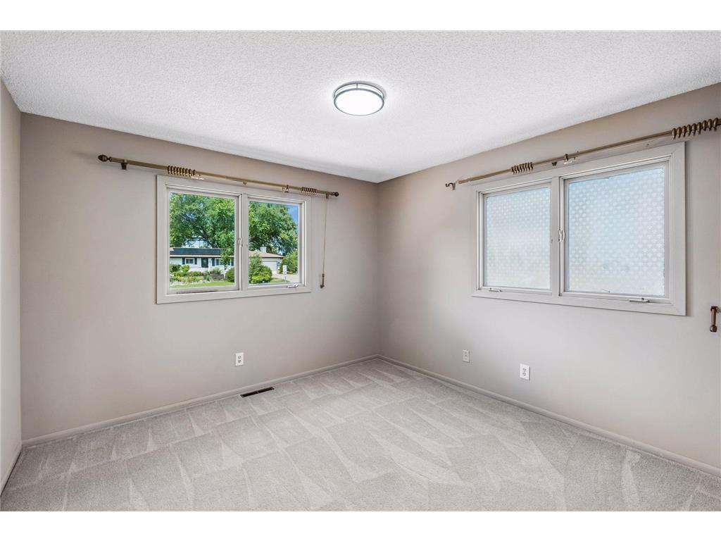 1790 Crestridge Lane Eagan MN 55122 7093581 image13