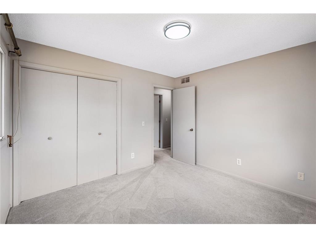 1790 Crestridge Lane Eagan MN 55122 7093581 image14