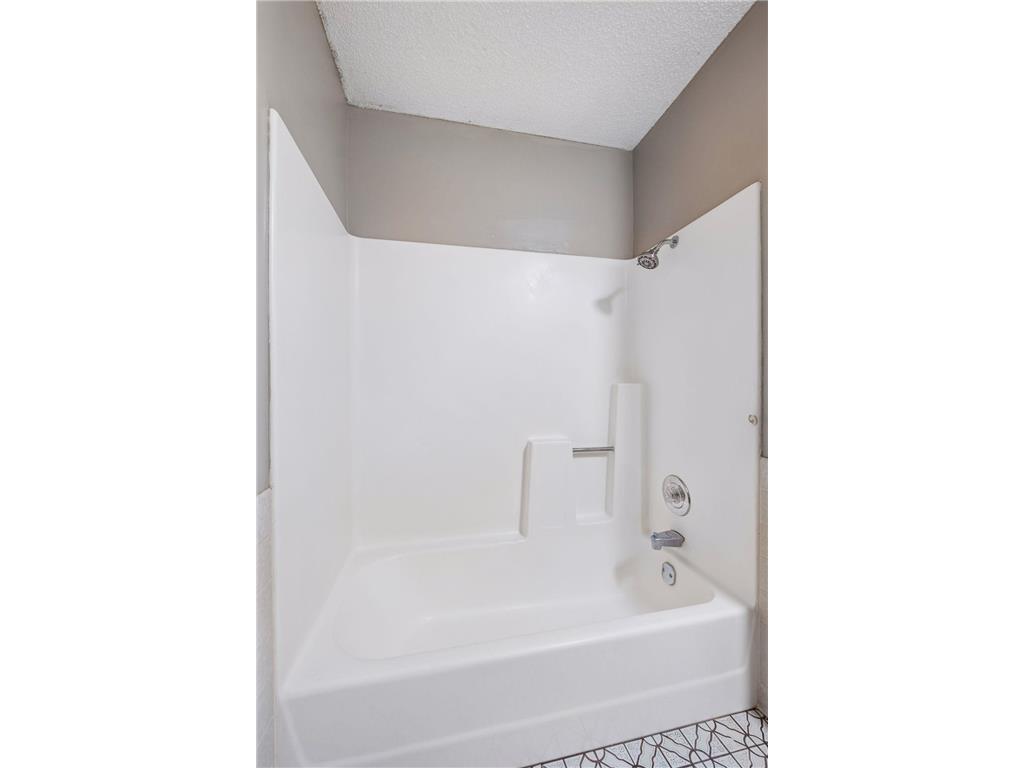 1790 Crestridge Lane Eagan MN 55122 7093581 image18