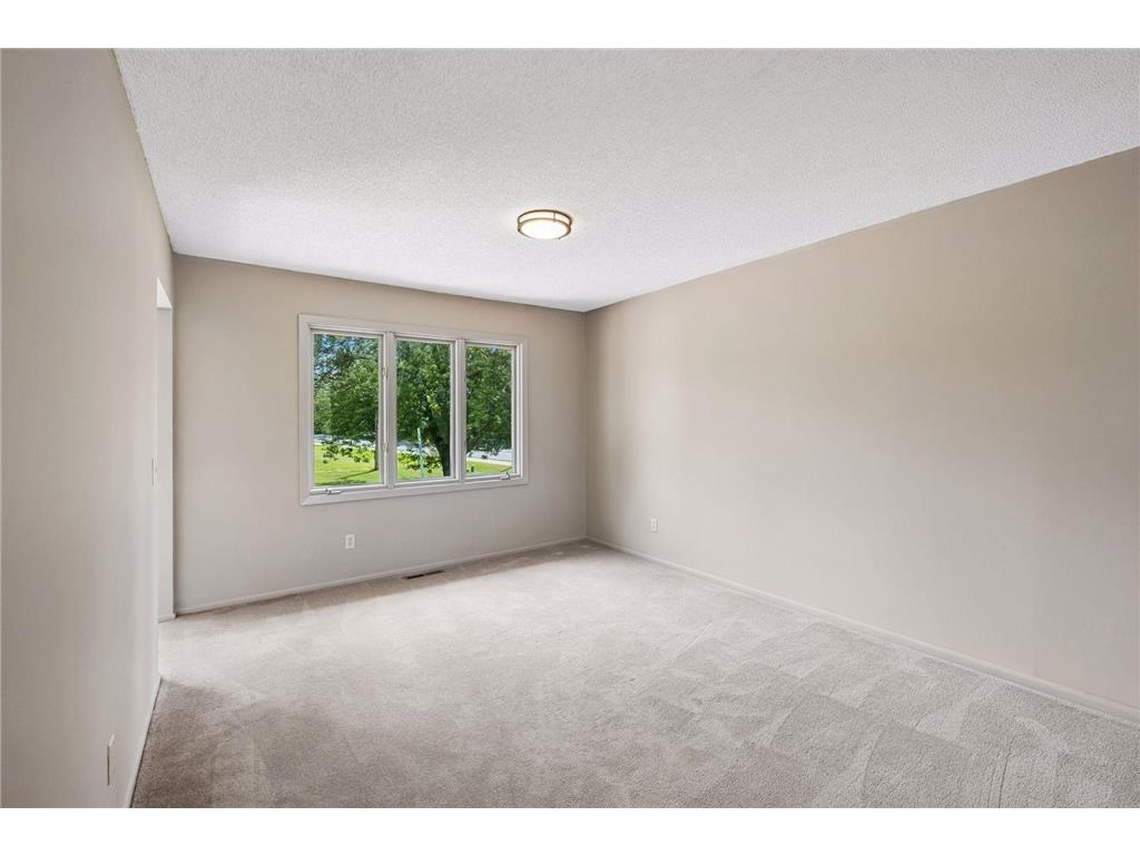 1790 Crestridge Lane Eagan MN 55122 7093581 image8