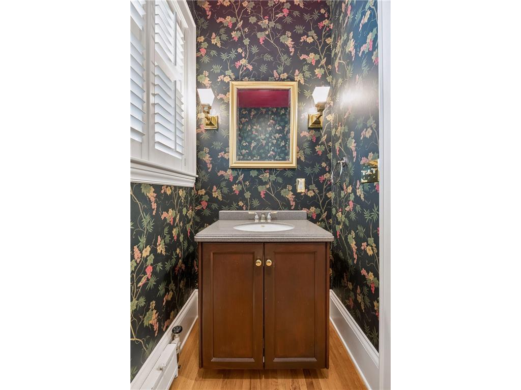 1790 Irving Avenue S Minneapolis MN 55403 7084423 image32