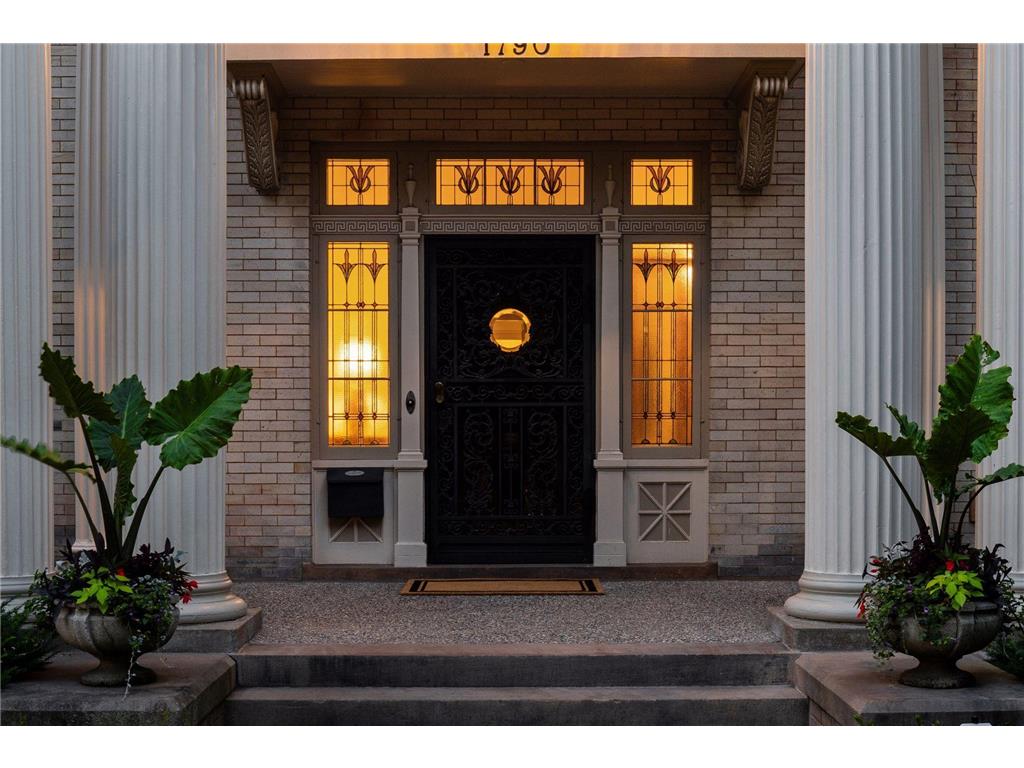 1790 Irving Avenue S Minneapolis MN 55403 7084423 image4