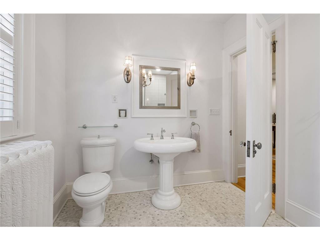 1790 Irving Avenue S Minneapolis MN 55403 7084423 image41