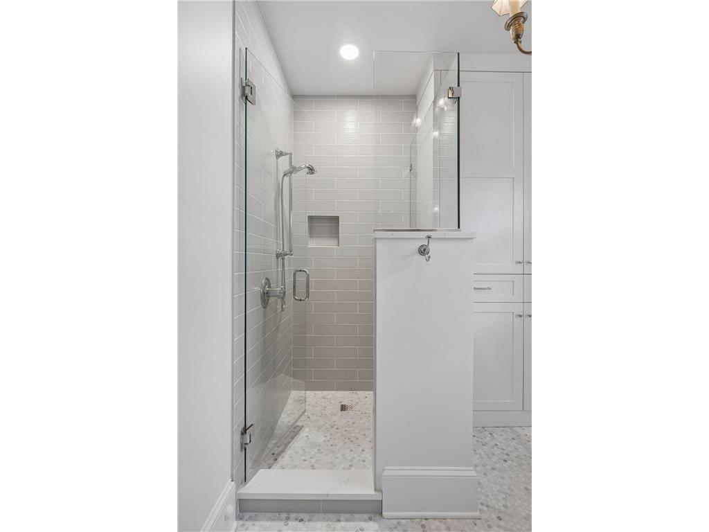 1790 Irving Avenue S Minneapolis MN 55403 7084423 image42