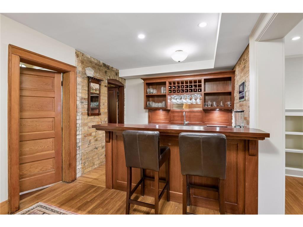 1790 Irving Avenue S Minneapolis MN 55403 7084423 image54