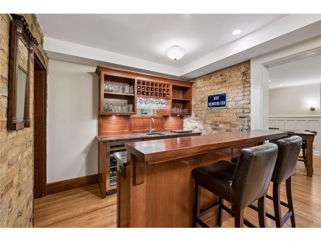 1790 Irving Avenue S Minneapolis MN 55403 7084423 image55