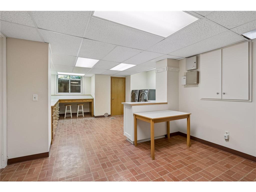 1790 Irving Avenue S Minneapolis MN 55403 7084423 image58