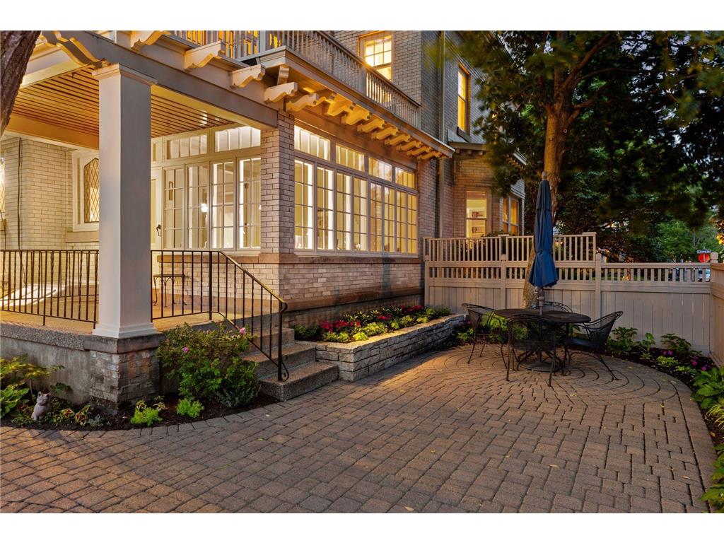 1790 Irving Avenue S Minneapolis MN 55403 7084423 image72