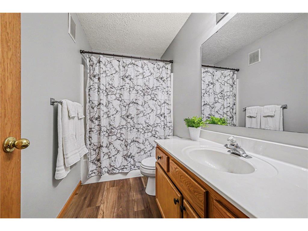 17900 Cobblestone Way Eden Prairie MN 55347 7068559 image22