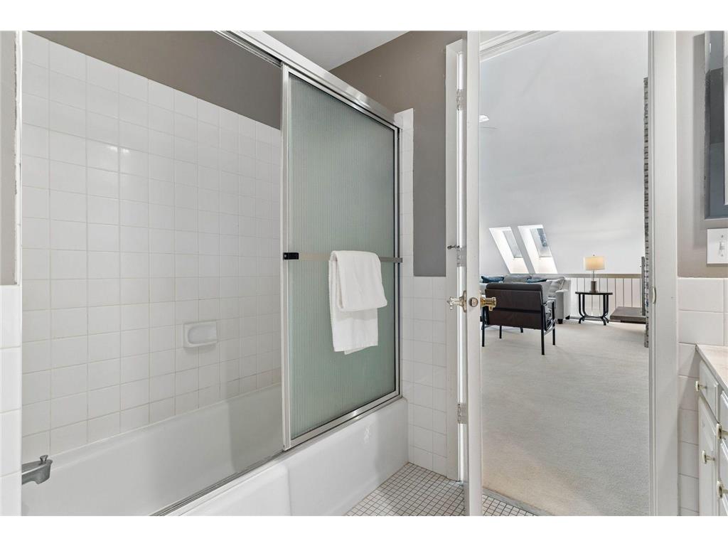 17901 Comstock Road Minnetonka MN 55391 7062860 image31