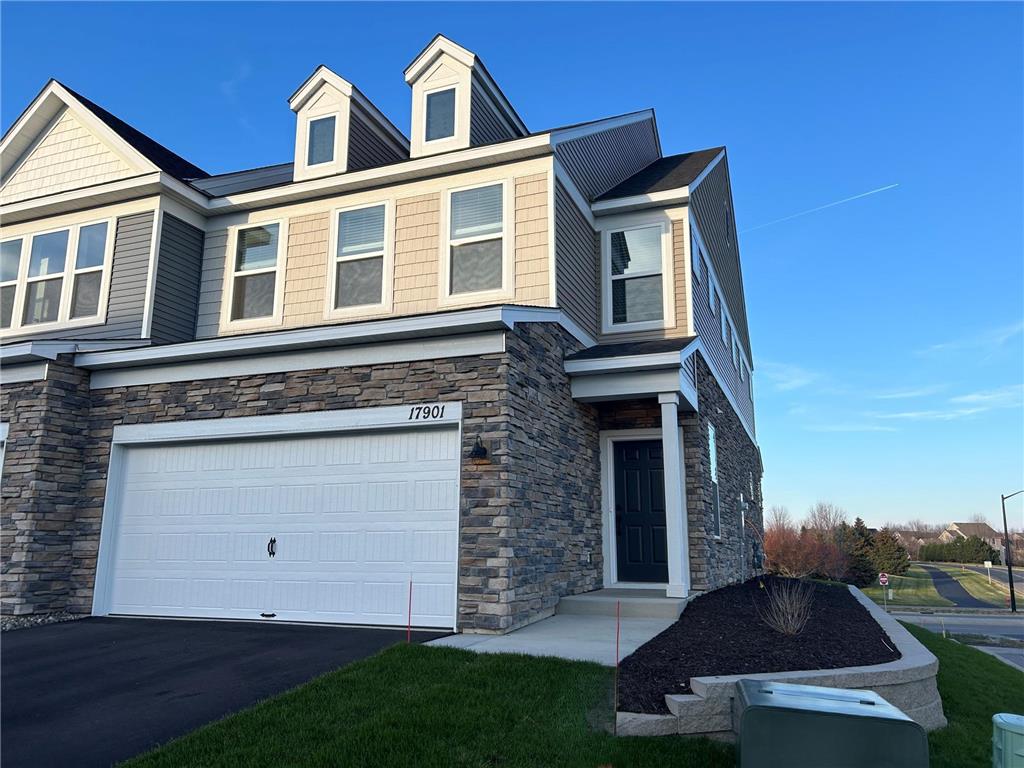 17901 Giants Way Lakeville MN 55044 6705160 image1