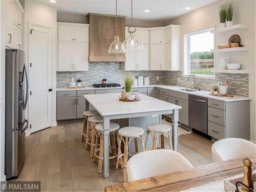 17901 Hayes Avenue Lakeville MN 55044 6259103 image1