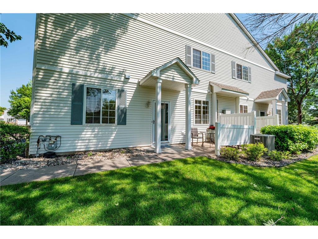 17907 69th Place N Maple Grove MN 55311 6758502 image1