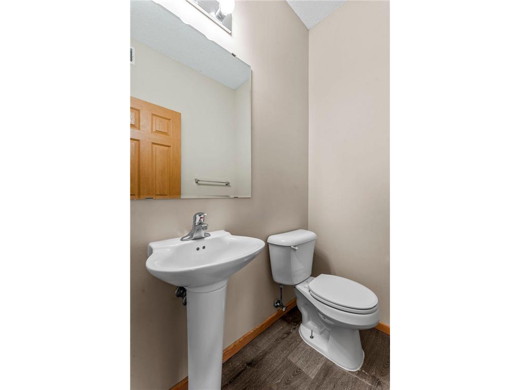 17909 68th Avenue N Maple Grove MN 55311 7008849 image17