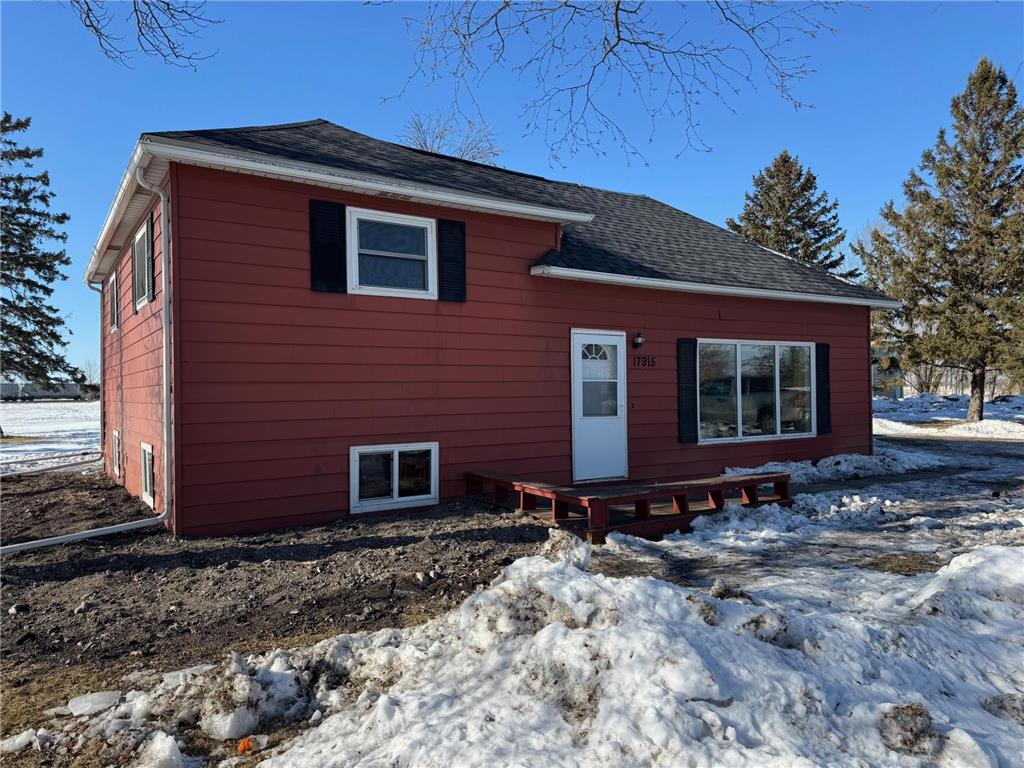 17915 140th Avenue NE North Twp MN 56701 7021143 image16