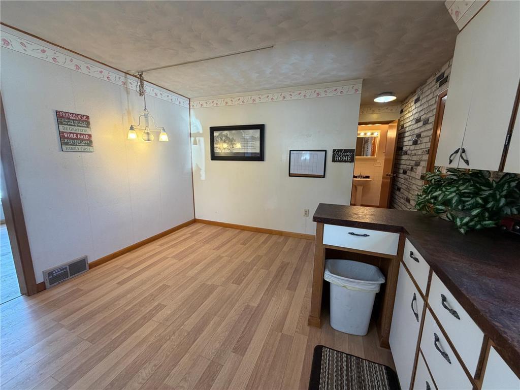 17915 140th Avenue NE North Twp MN 56701 7021143 image6