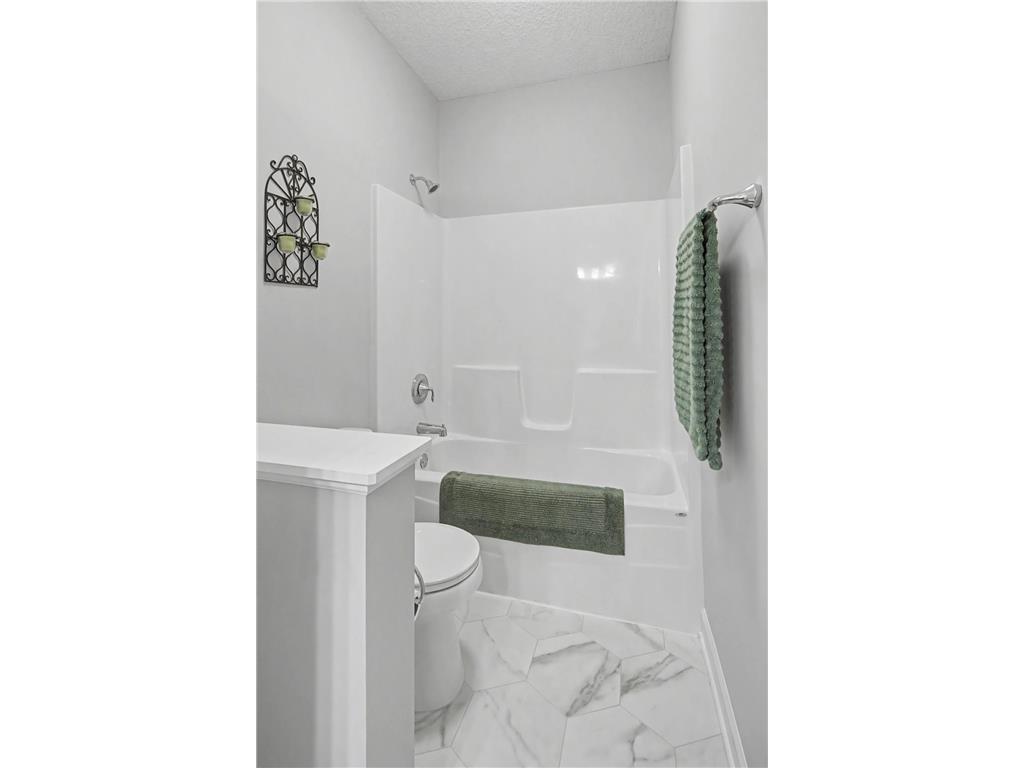 17917 Gresford Lane Lakeville MN 55044 7032517 image18